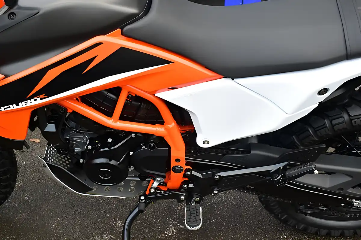 Used 2026 Ktm 125 Enduro R Dual Sport Orange - Interior and Exterior details 13