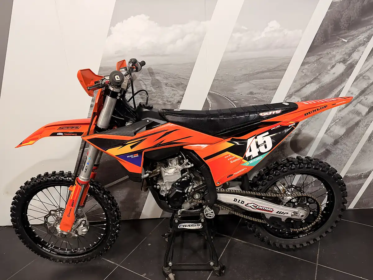 Used 2026 Ktm 350 Sx-F Orange - Interior and Exterior details 7