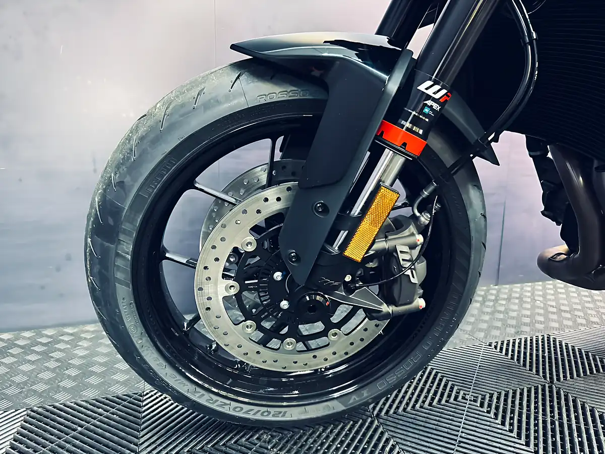 Used 2026 Ktm 790 Duke 27 Black - Interior and Exterior details 16