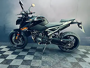 Used 2026 Ktm 790 Duke 27 Black - Interior and Exterior details 3