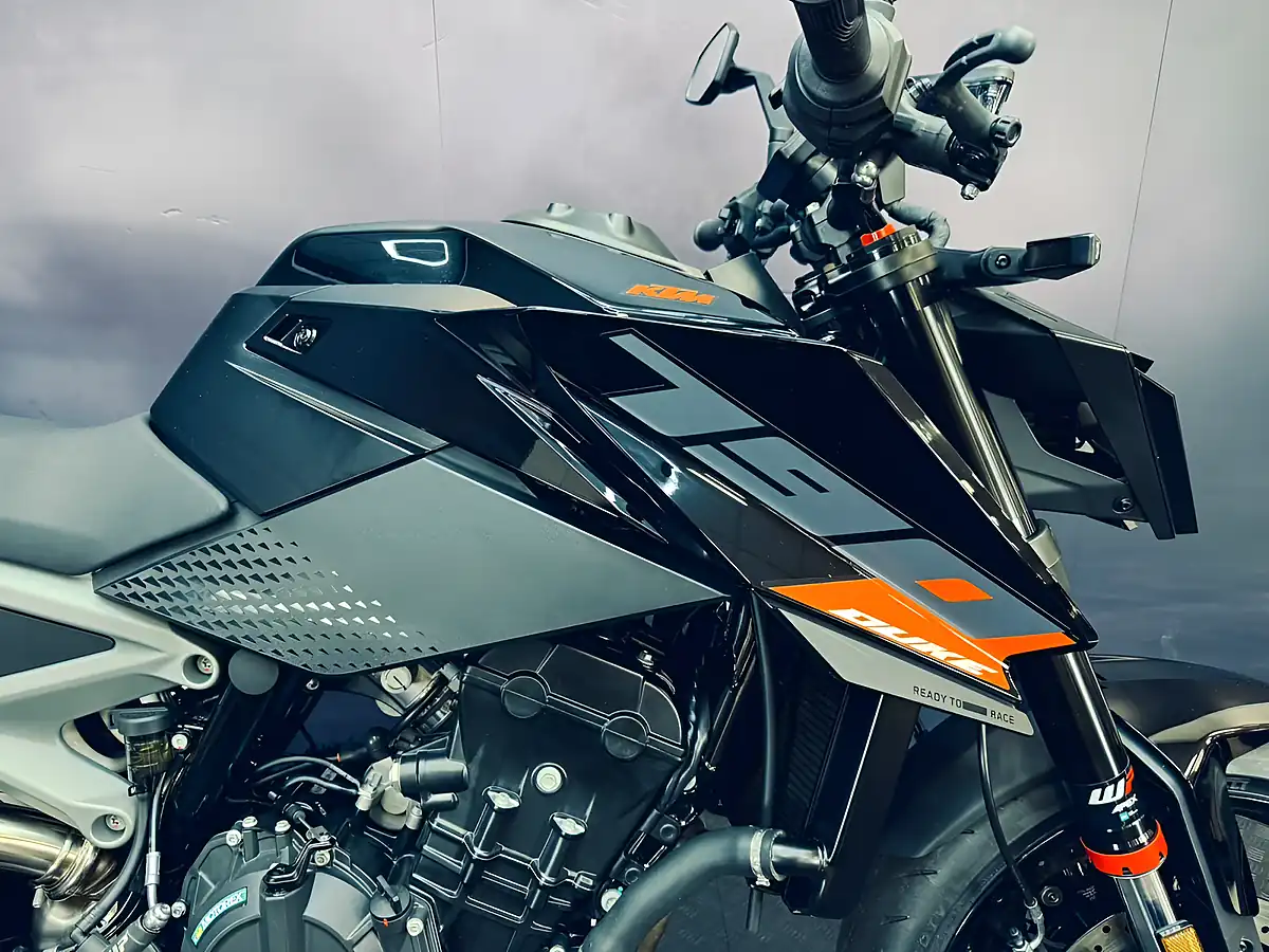 Used 2026 Ktm 790 Duke 27 Black - Interior and Exterior details 6