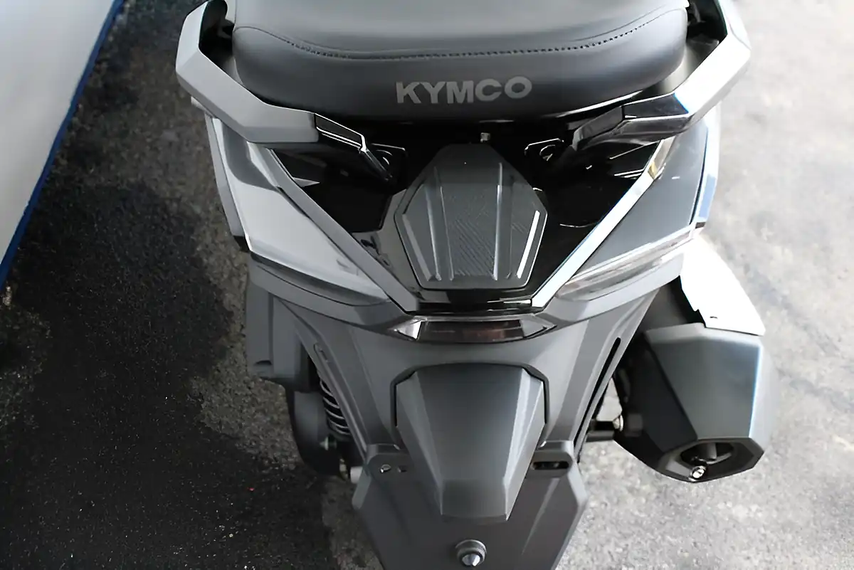 Used 2026 Kymco DTX360 Adventure Green/Grey - Interior and Exterior details 13