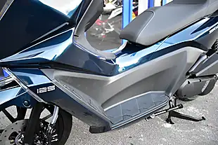 Used 2026 Kymco Skytown Petroleum Blue - Interior and Exterior details 13