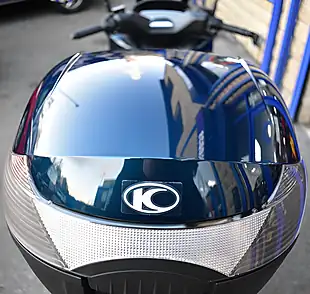 Used 2026 Kymco Skytown Petroleum Blue - Interior and Exterior details 18