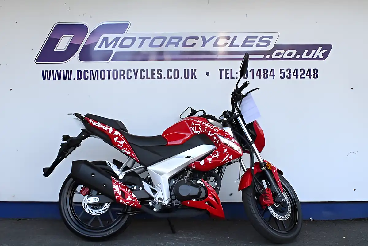 Used 2026 Kymco Vsr 125i Red - Interior and Exterior details 5