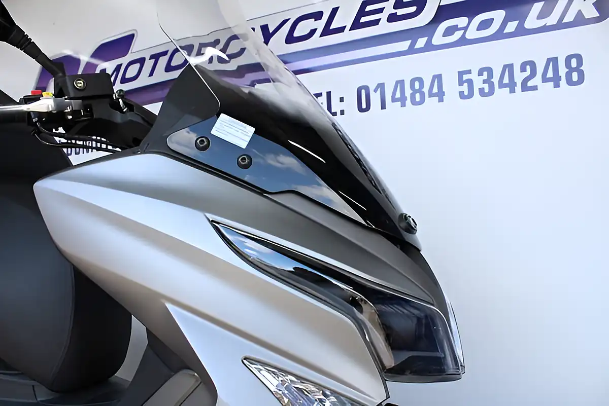 Used 2026 Kymco Xtown 125 Titanium - Interior and Exterior details 20
