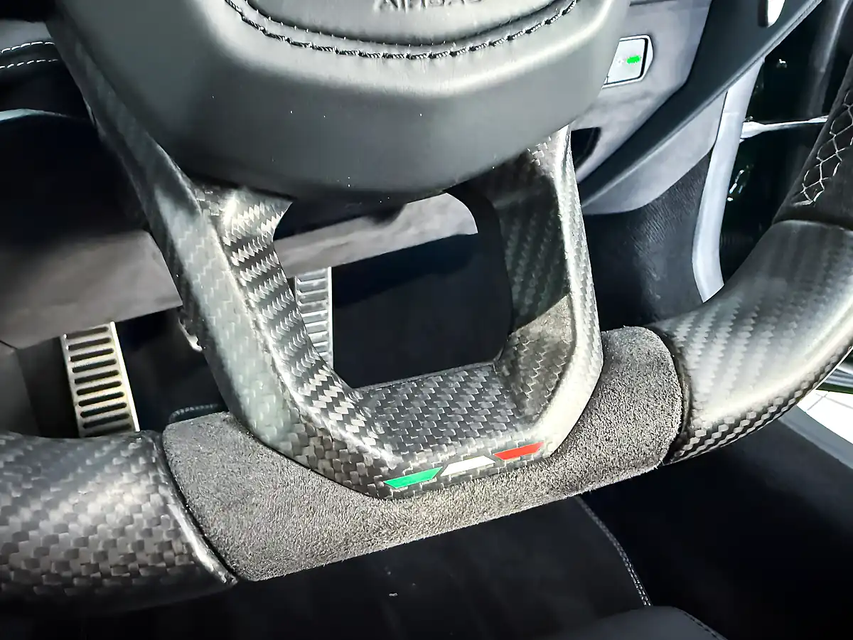 Used 2026 Lamborghini Temerario Alleggerita Green - Interior and Exterior details 16