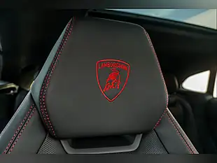 Used 2026 Lamborghini Urus Se Nero Helene - Interior and Exterior details 11