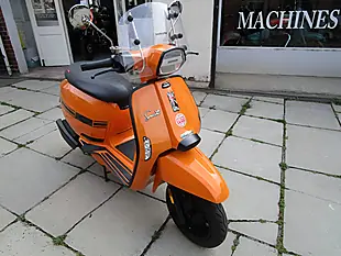 Used 2026 Lambretta V-50 Special Orange - Interior and Exterior details 4
