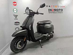 Used 2026 Lambretta V125 Special Matt Black - Interior and Exterior details 12