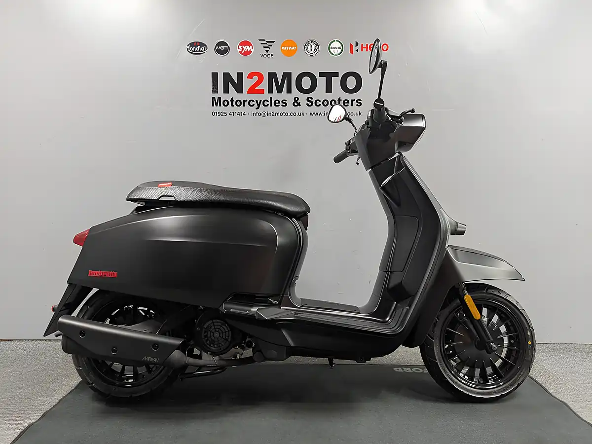 Used 2026 Lambretta V125 Special Matt Black - Interior and Exterior details 2