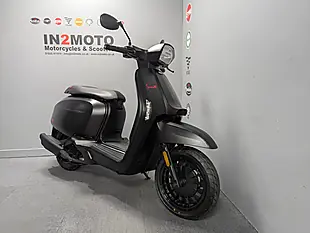 Used 2026 Lambretta V125 Special Matt Black - Interior and Exterior details 4