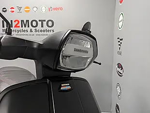 Used 2026 Lambretta V125 Special Matt Black - Interior and Exterior details 5