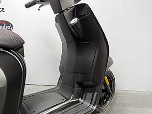 Used 2026 Lambretta V125 Special Matt Black - Interior and Exterior details 7