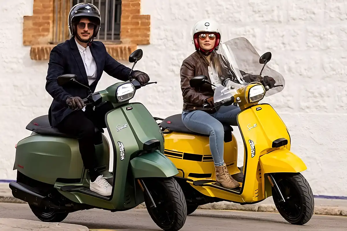 Used 2026 Lambretta V125 Special White - Interior and Exterior details 10