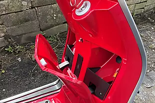 Used 2026 Lambretta V125 Special White - Interior and Exterior details 12