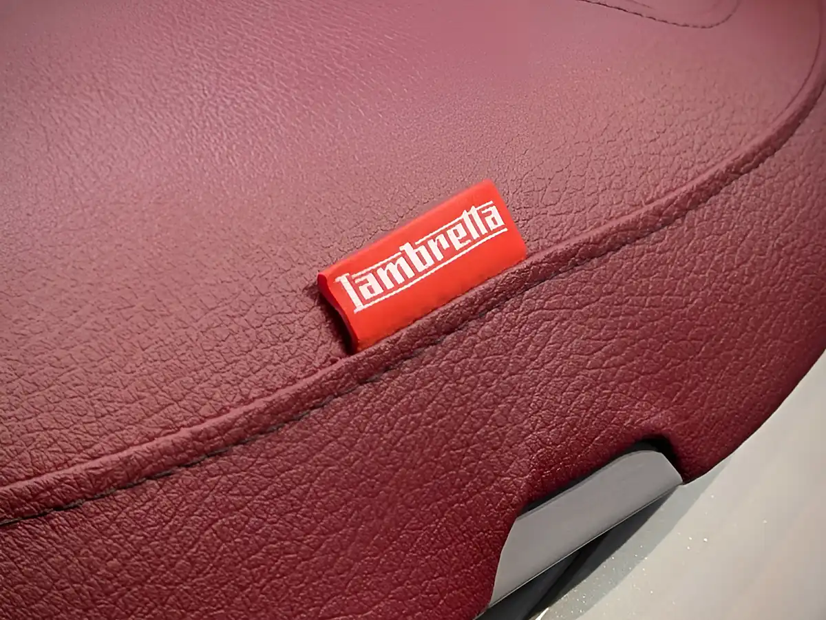 Used 2026 Lambretta V200 Special Orange Flex - Interior and Exterior details 5