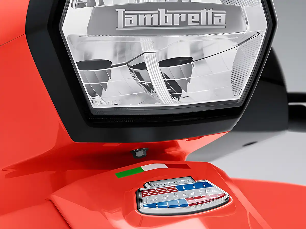 Used 2026 Lambretta X125 Gloss Grey - Interior and Exterior details 10