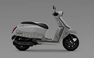 Used 2026 Lambretta X300 Gp Super Black - Interior and Exterior details 17