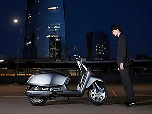 Used 2026 Lambretta X300 GT Crayon Grey - Interior and Exterior details 11