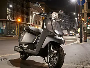 Used 2026 Lambretta X300 GT Crayon Grey - Interior and Exterior details 9