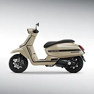 Used 2026 Lambretta X300 Sr Amaro Red - Interior and Exterior details 20