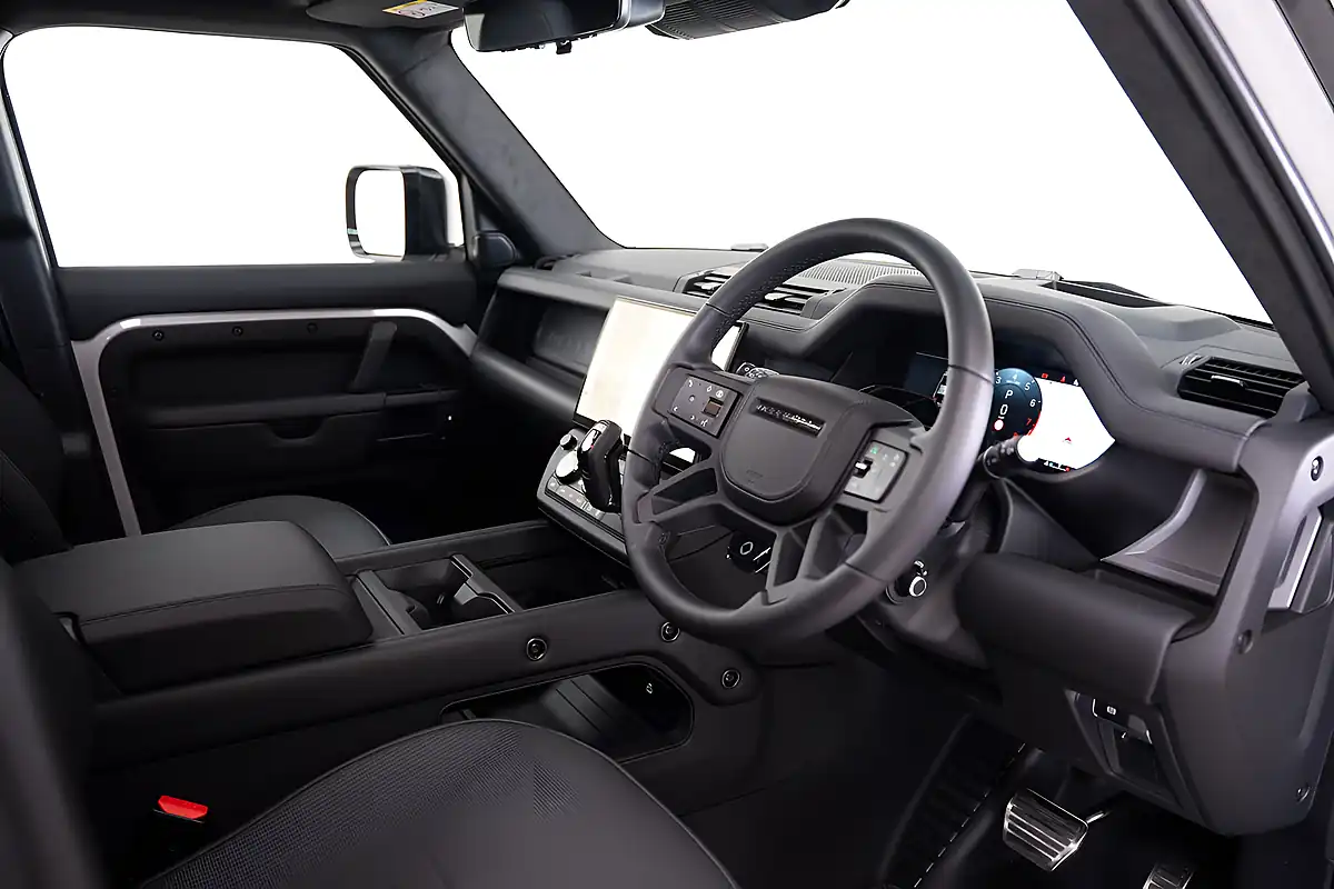 Used 2026 Land Rover Defender 110 Octa Grey - Interior and Exterior details 8