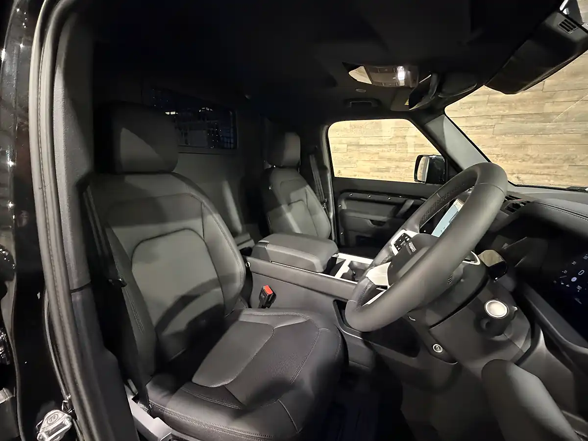 Used 2026 Land Rover Defender 110 S Hard Top Black - Interior and Exterior details 9