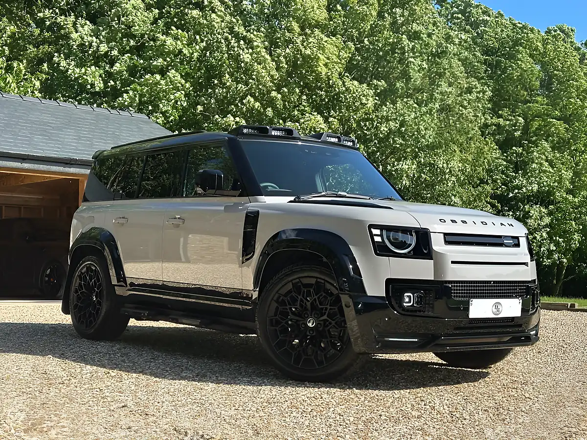 Used 2026 Land Rover Defender 110 S Hard Top Borasco Grey - Interior and Exterior details 19