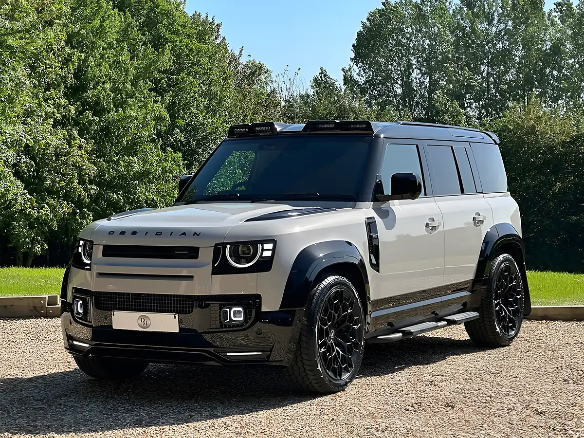 Used 2026 Land Rover Defender 110 S Hard Top Borasco Grey - Interior and Exterior details 6