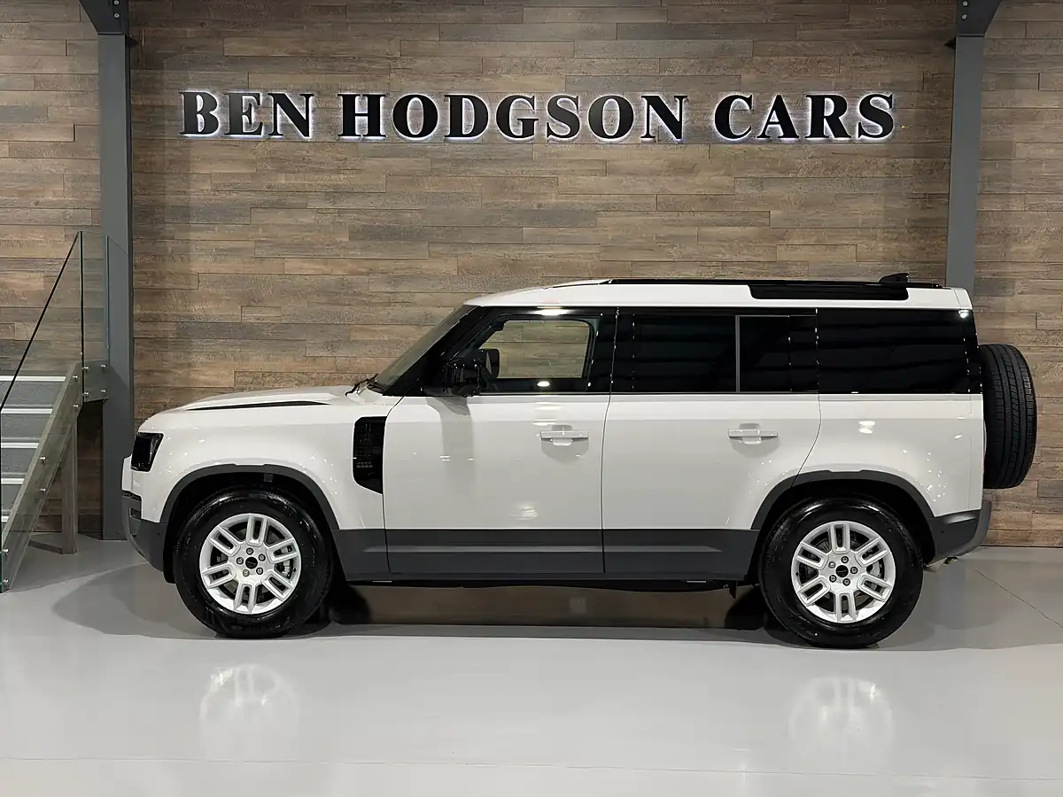 Used 2026 Land Rover Defender 110 S Hard Top Borasco Grey - Interior and Exterior details 6