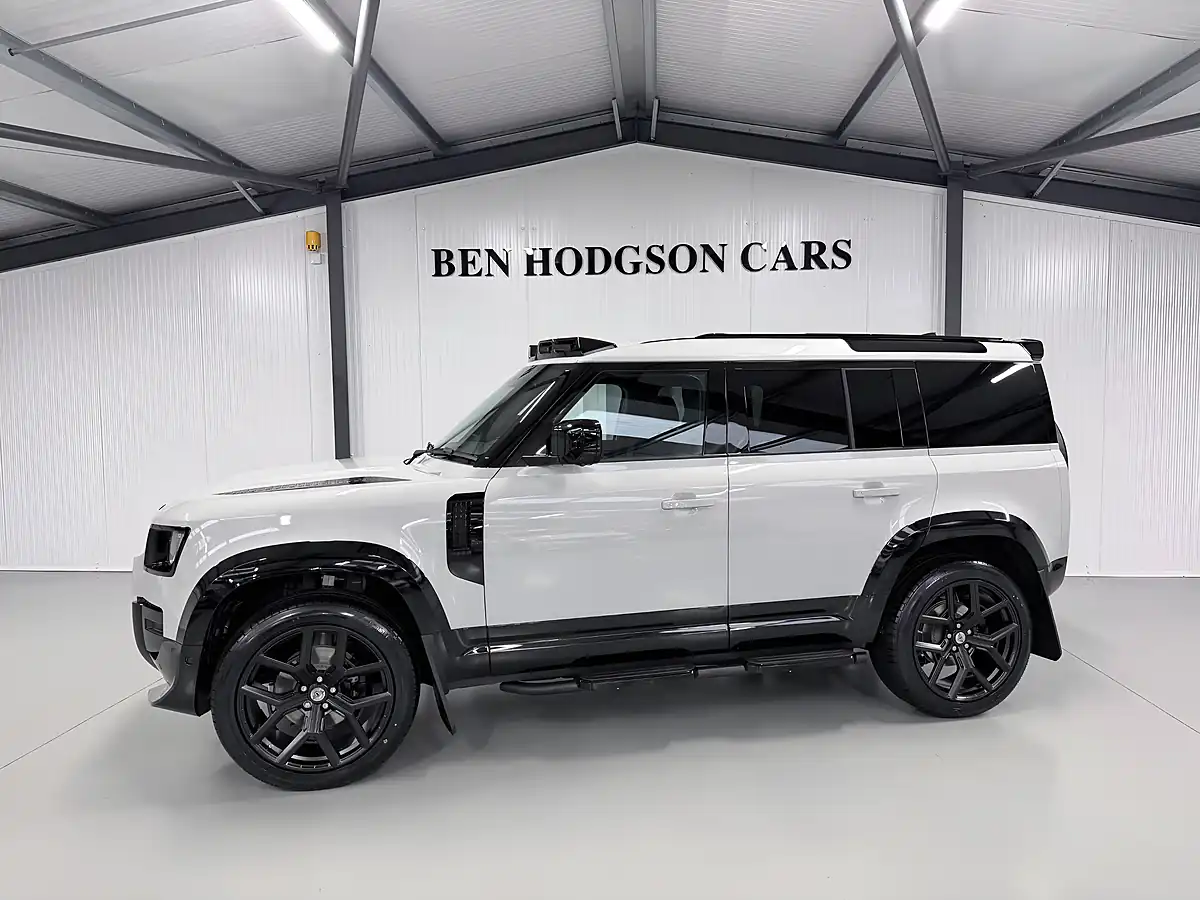 Used 2026 Land Rover Defender 110 S Hard Top Grey - Interior and Exterior details 3