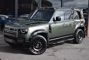 Used 2026 Land Rover Defender 110 S Hard Top Woolstone Green - Interior and Exterior details 4