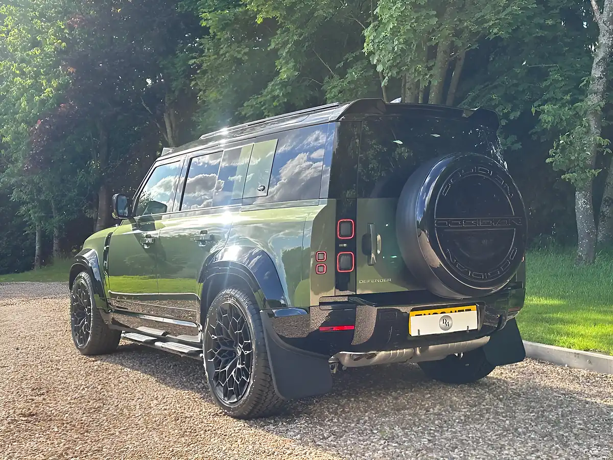 Used 2026 Land Rover Defender 110 S Woolstone Green - Interior and Exterior details 16