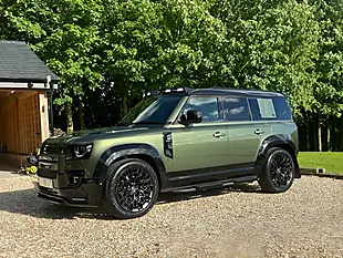 Used 2026 Land Rover Defender 110 S Woolstone Green - Interior and Exterior details 3