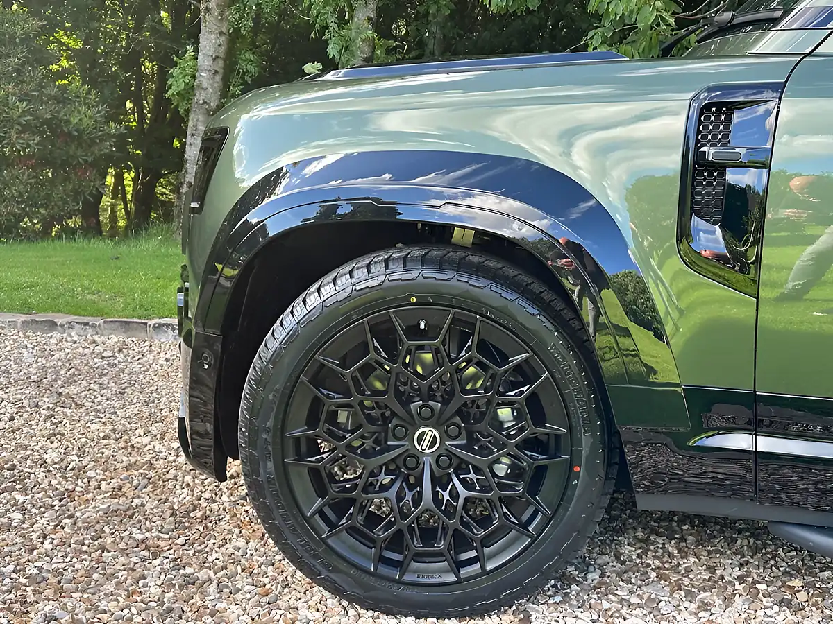 Used 2026 Land Rover Defender 110 S Woolstone Green - Interior and Exterior details 4