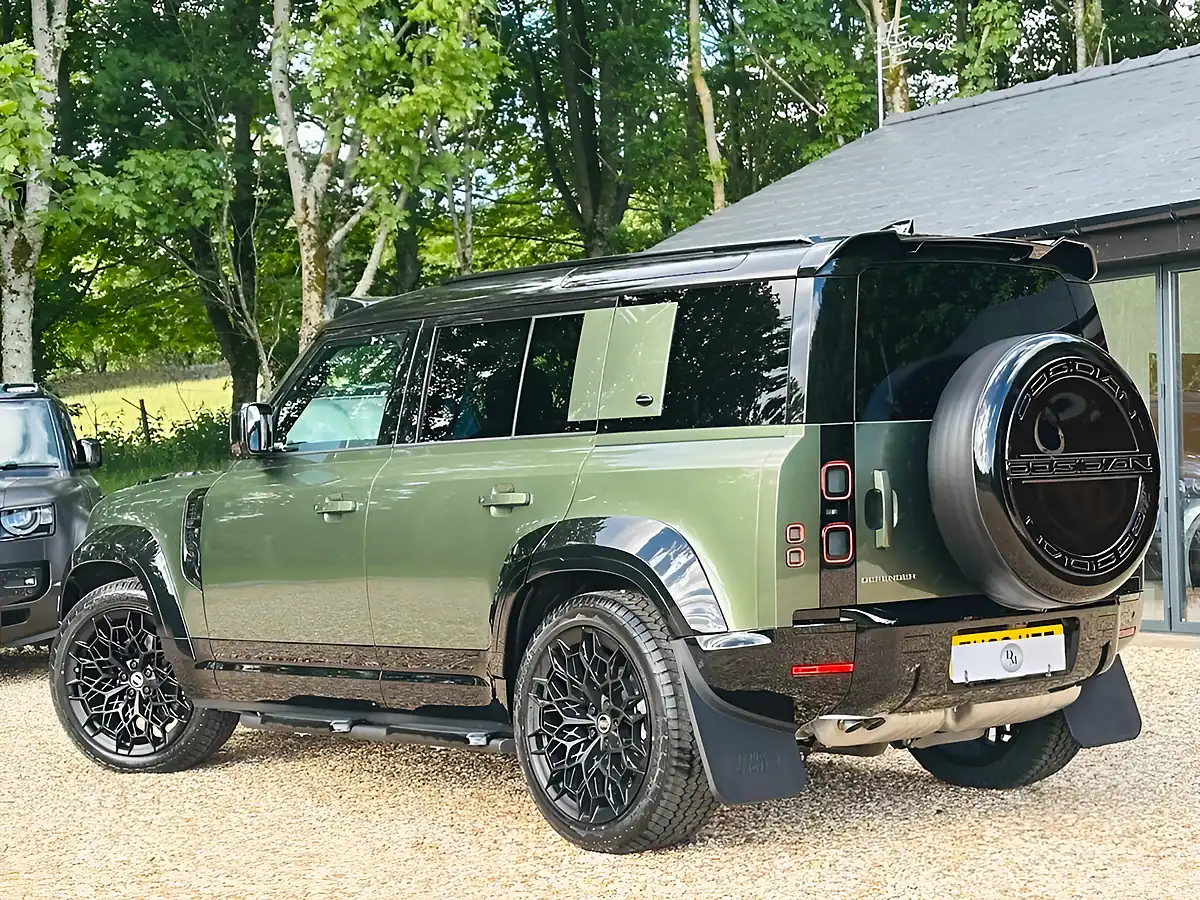 Used 2026 Land Rover Defender 110 S Woolstone Green - Interior and Exterior details 6