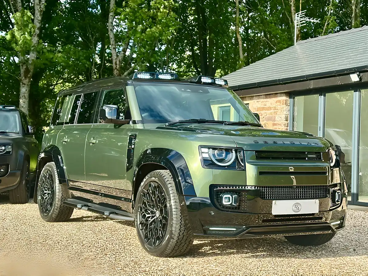 Used 2026 Land Rover Defender 110 S Woolstone Green - Interior and Exterior details 9