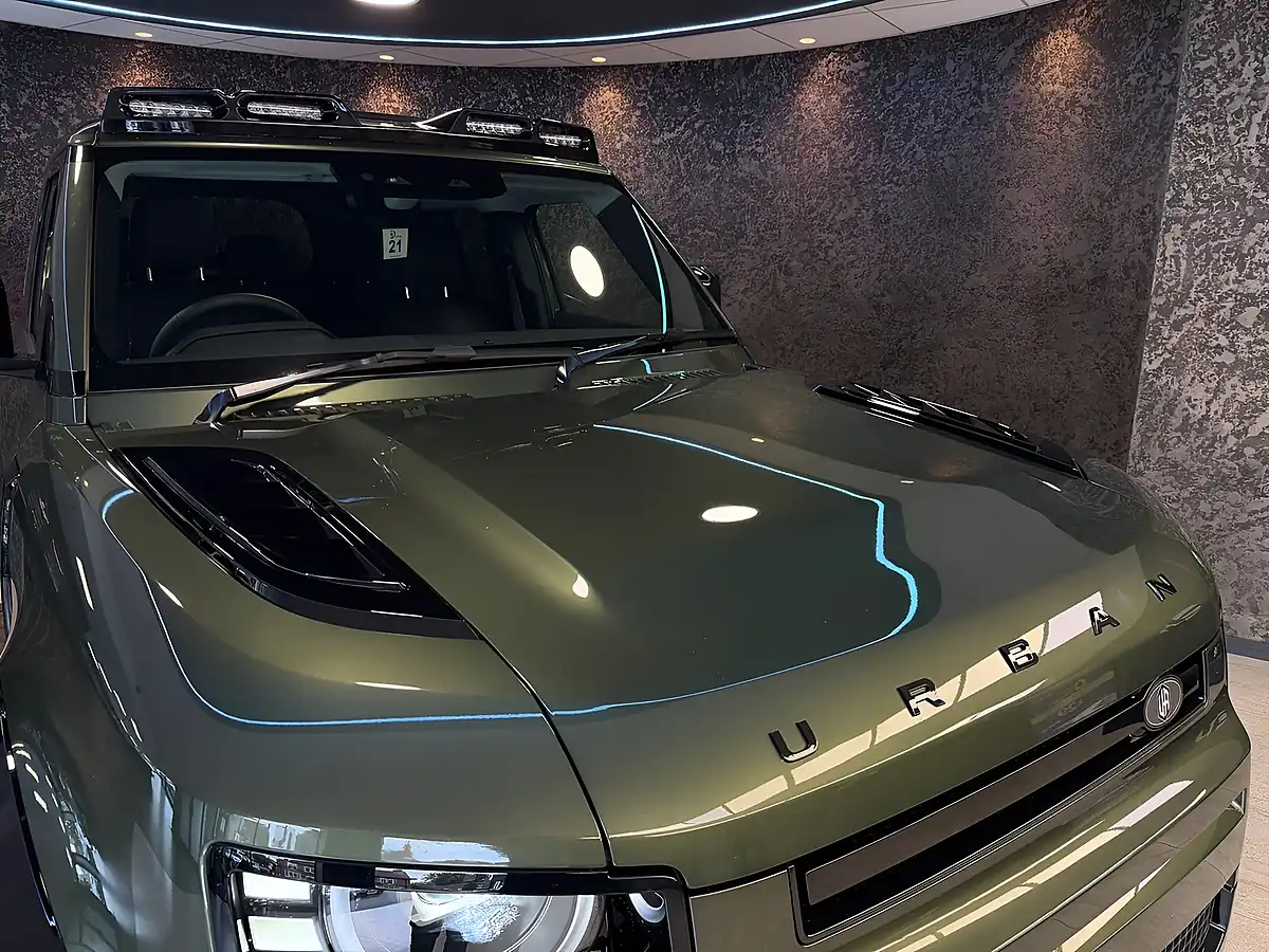 Used 2026 Land Rover Defender 110 S Woolstone Green - Interior and Exterior details 18