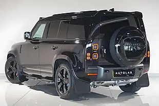 Used 2026 Land Rover Defender 110 X-Dynamic Hse Hard Top Black - Interior and Exterior details 4