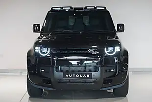 Used 2026 Land Rover Defender 110 X-Dynamic Hse Hard Top Black - Interior and Exterior details 5