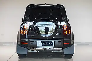 Used 2026 Land Rover Defender 110 X-Dynamic Hse Hard Top Black - Interior and Exterior details 6