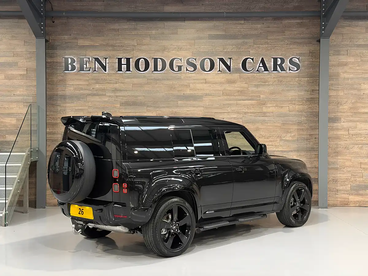 Used 2026 Land Rover Defender 110 X-Dynamic Hse Hard Top Santorini Black - Interior and Exterior details 4
