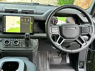 Used 2026 Land Rover Defender 110 X-Dynamic Hse Santorini Black - Interior and Exterior details 8
