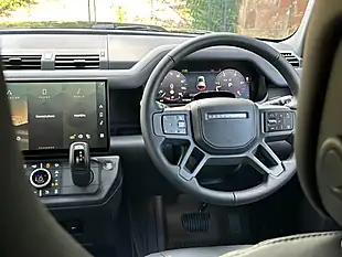 Used 2026 Land Rover Defender 110 X-Dynamic Hse Santorini Black - Interior and Exterior details 9