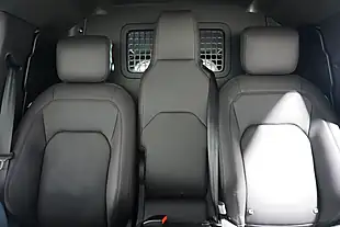 Used 2026 Land Rover Defender 110 X-Dynamic Hse Santorini Black - Interior and Exterior details 7