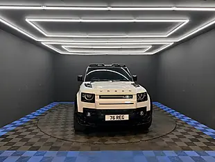 Used 2026 Land Rover Defender 90 S Hard Top Grey - Interior and Exterior details 4