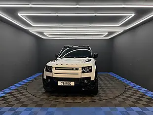 Used 2026 Land Rover Defender 90 S Hard Top Grey - Interior and Exterior details 5