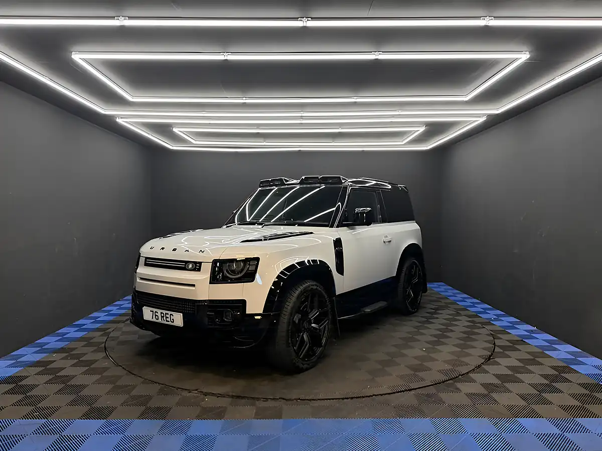 Used 2026 Land Rover Defender 90 S Hard Top Grey - Interior and Exterior details 7