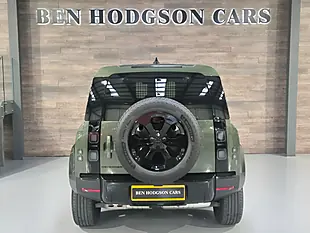 Used 2026 Land Rover Defender 90 S Woolstone Green Metallic - Interior and Exterior details 7